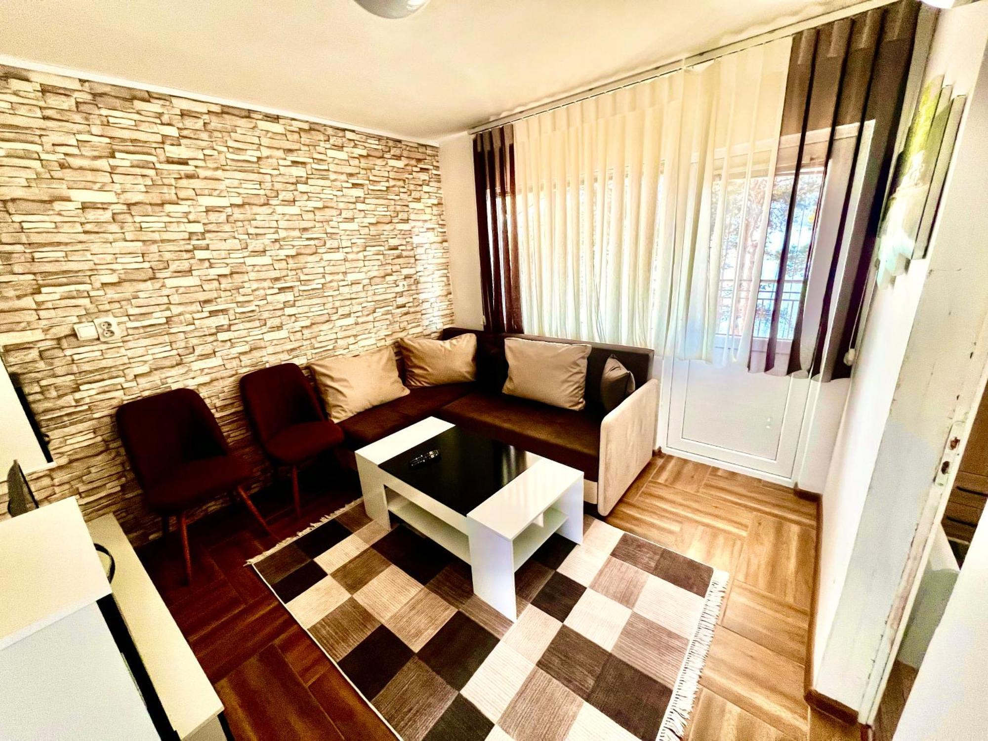 Villa Eti Dospat Εξωτερικό φωτογραφία